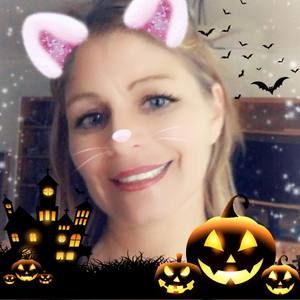 Meet your Posher, Kari